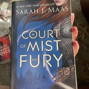 A Court of Mist and Fury OOP Paperback by Sarah J Maas